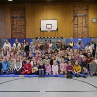 Bild vergr��ern: Bundesweiter Vorlesetag am Katholischen Grundschulverbund Frettertal: �Vorlesen spricht Deine Sprache� - Geschichten, die verbinden